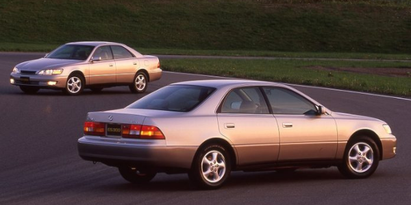 ES 300 - Third Generation